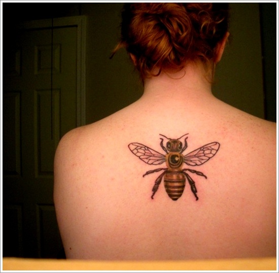 52 Ideas para Tatuajes de Abejas con Significado 15