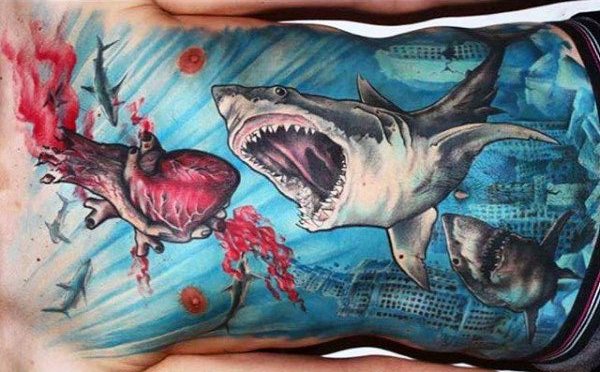 82 Mejores Tatuajes de Tiburones con Significados 24