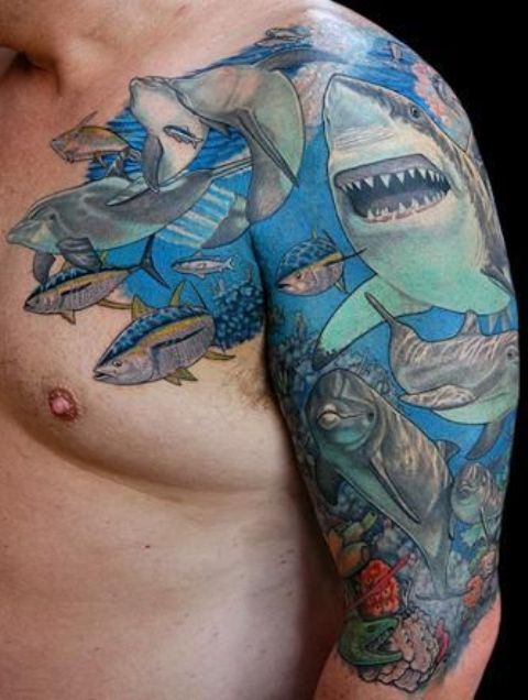 82 Mejores Tatuajes de Tiburones con Significados 27