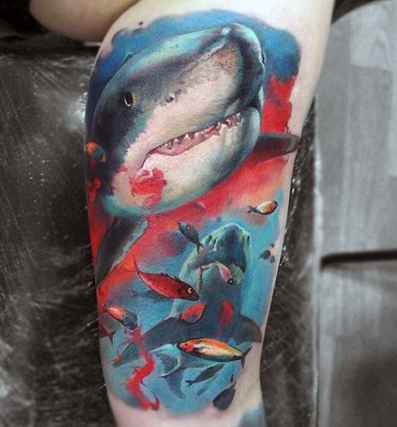 82 Mejores Tatuajes de Tiburones con Significados 33