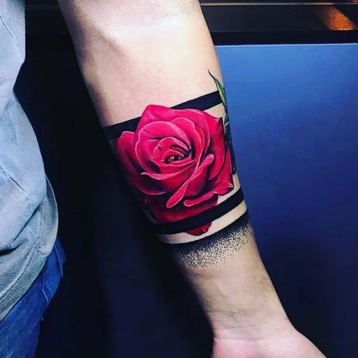 Tatuajes de brazaletes: un accesorio para siempre 2