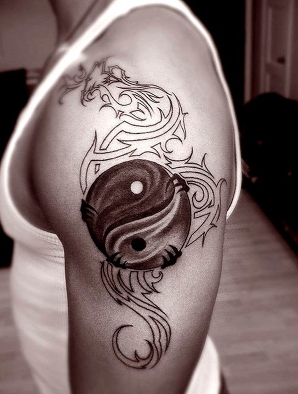 Tatuajes del Yin Yang: el equilibrio entre el bien y el mal 32