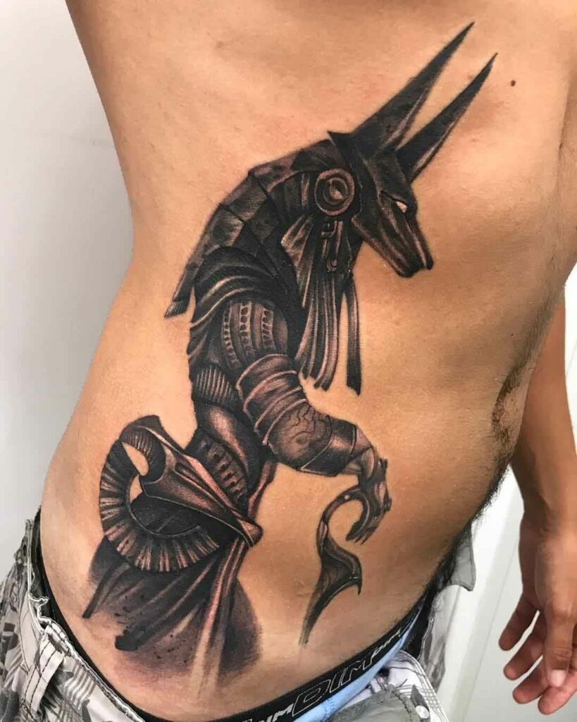 Tatuajes de Anubis: protector de los muertos 9