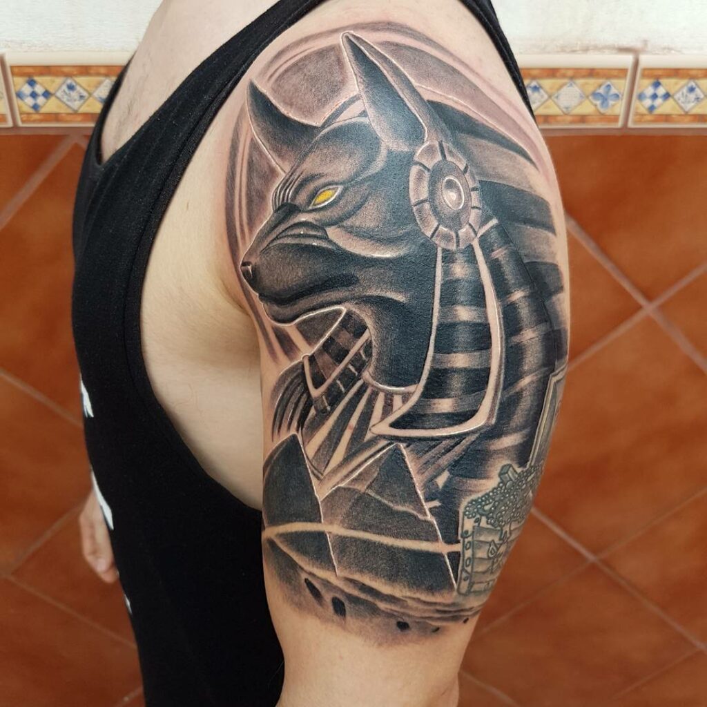 Tatuajes de Anubis: protector de los muertos 12